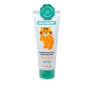 The Creme Shop Cica-Mend 2-In-1 Cleansing Foam 150ml
